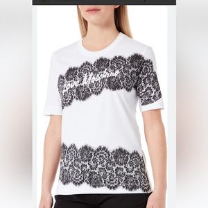 New Love Moschino tshirt